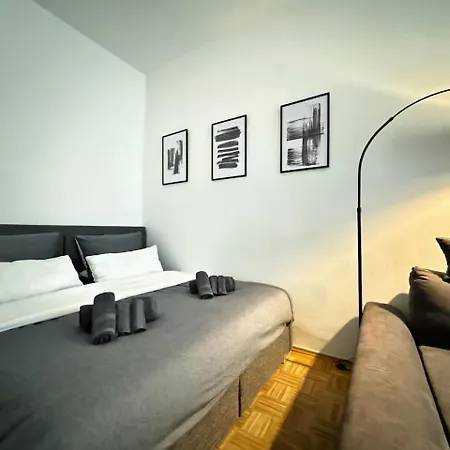 Holidayhome Apartments I Top Design Apartment In Heart Of Berlin-Friedrichshain Exterior photo